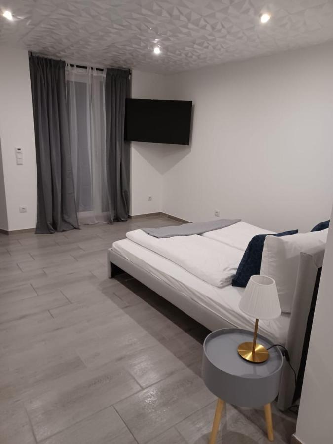 Citylife Apartments Osnabrueck Mit E-Ladesaeule Esterno foto